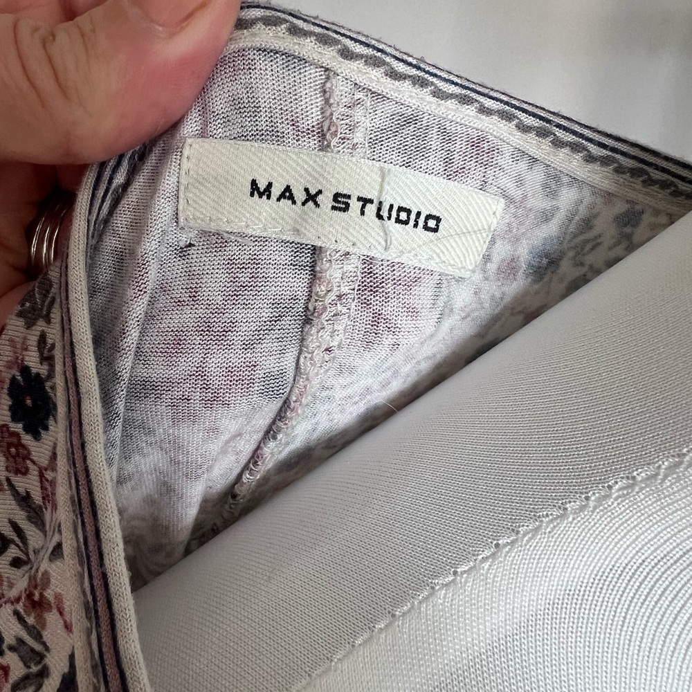 Max Studio blouse - Picture 5 of 7